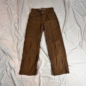 American Eagle Low-Rise Skater Jean Size 2 Regular